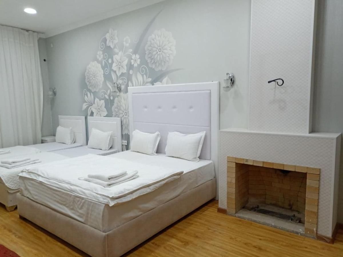 Queens 2 Hotel Ташкент Экстерьер фото