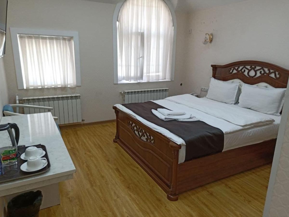 Queens 2 Hotel Ташкент Экстерьер фото